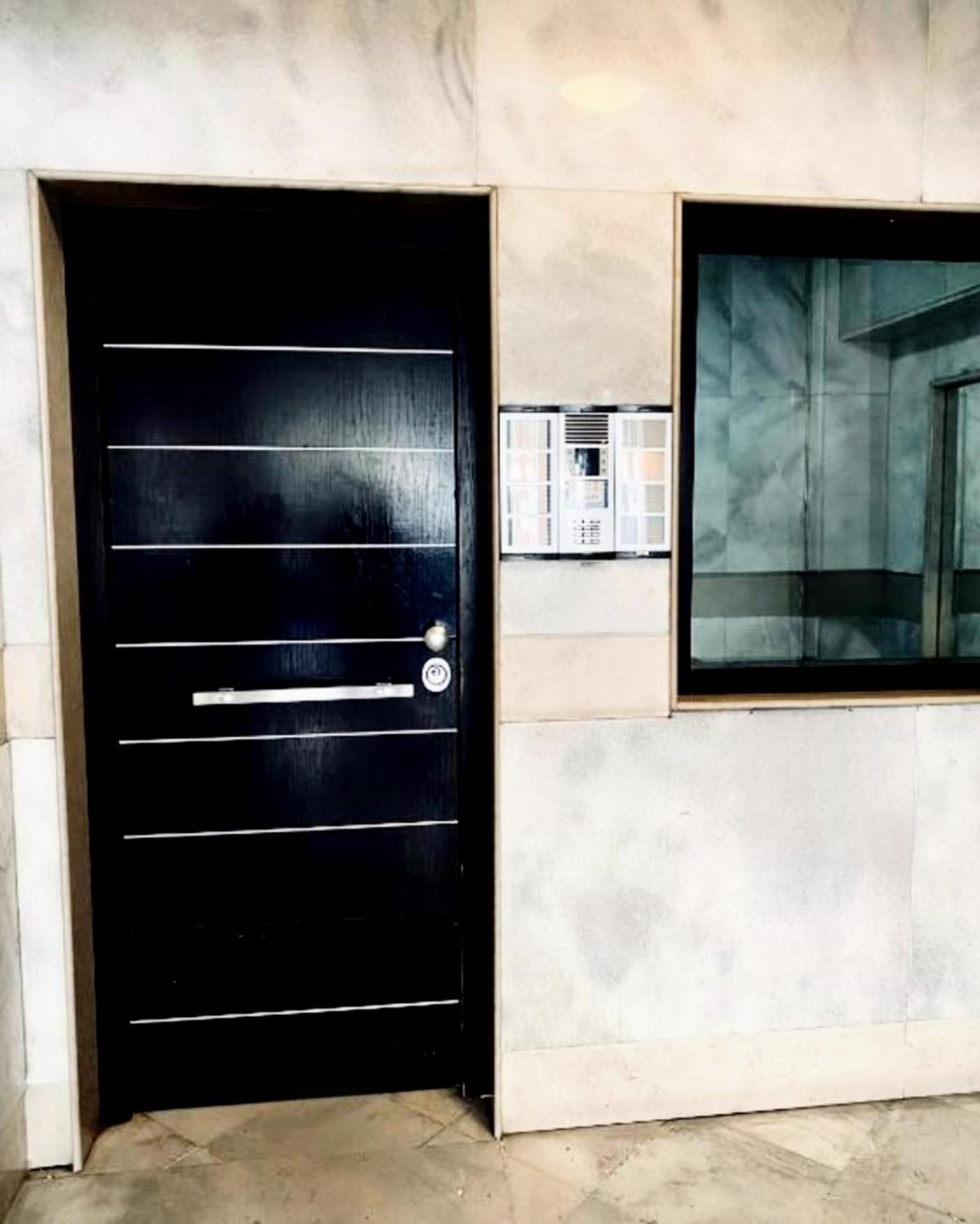Elegant Central Studio With Balcony & 1 Gbps Fiber Thessaloníki Exteriör bild